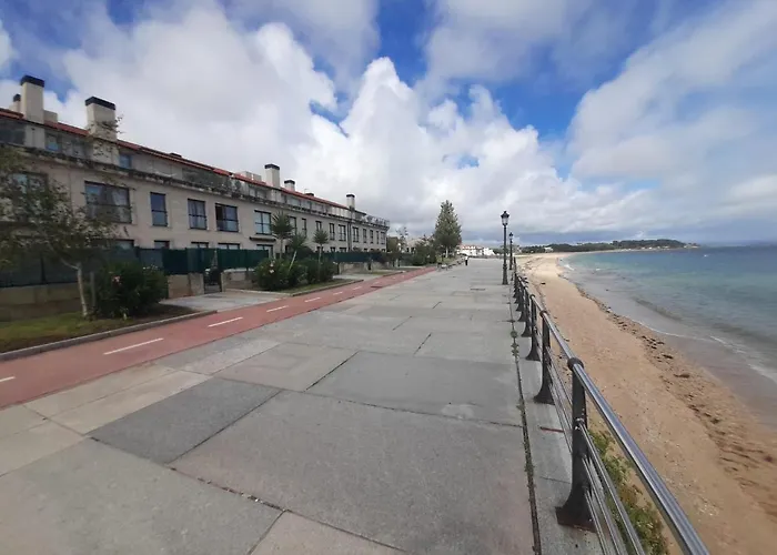 En A Pie De Playa リベイラ