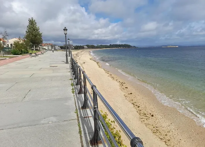 En A Pie De Playa アパート リベイラ